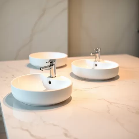 Nowoczesne umywalki wpuszczane w blat