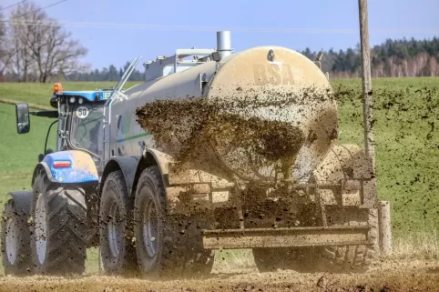 Zbiornik na gnojowicę - co powinieneś wiedzieć przed budową